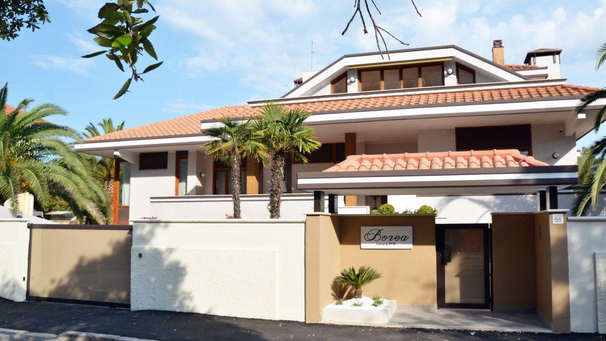 Borea Luxury B&B Pescara Buitenkant foto